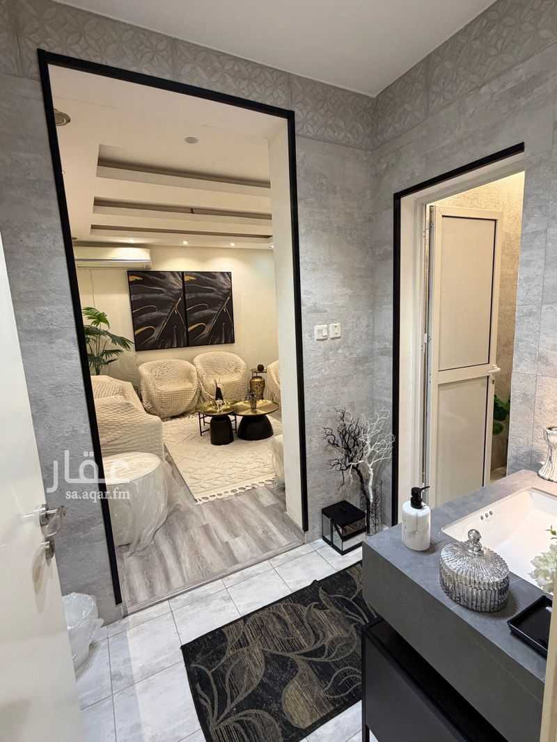 5 bedroom villa in Al Aridh, Riyadh 12