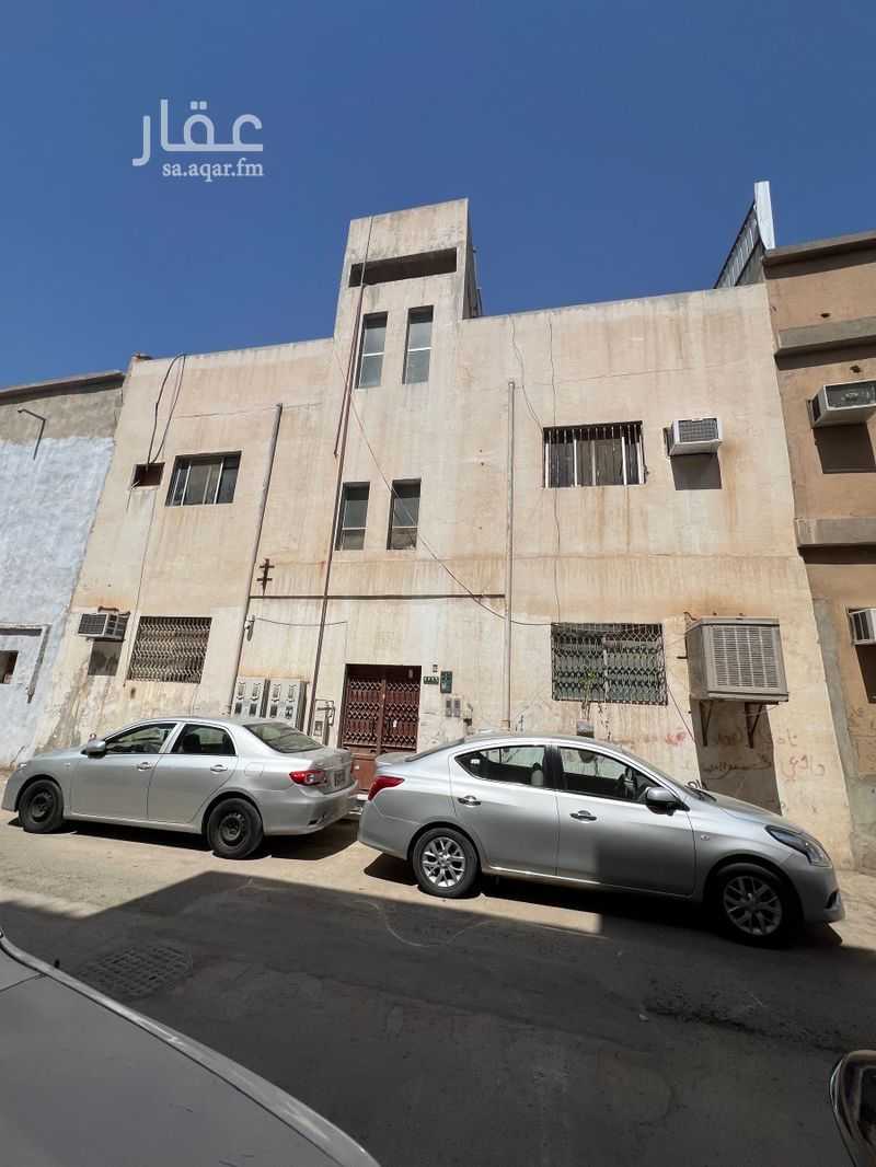 7 bedroom villa in Manfuhah Al Jadidah, Riyadh 2