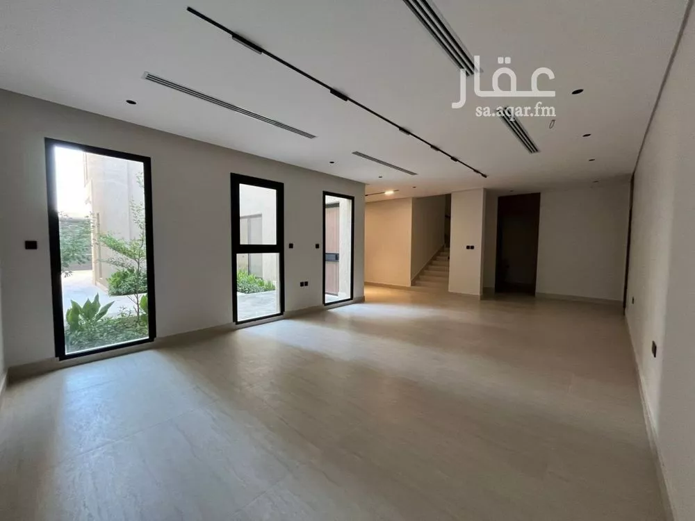 4 bedroom villa in Al Mahdiyyah 13