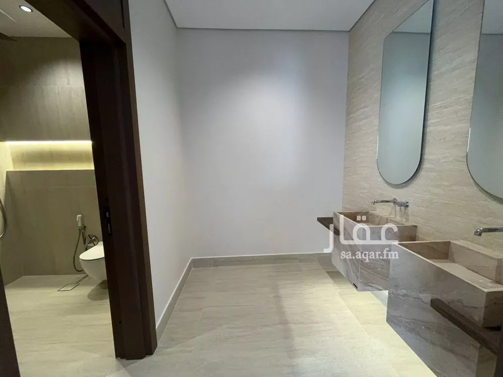 4 bedroom villa in Al Mahdiyyah 8