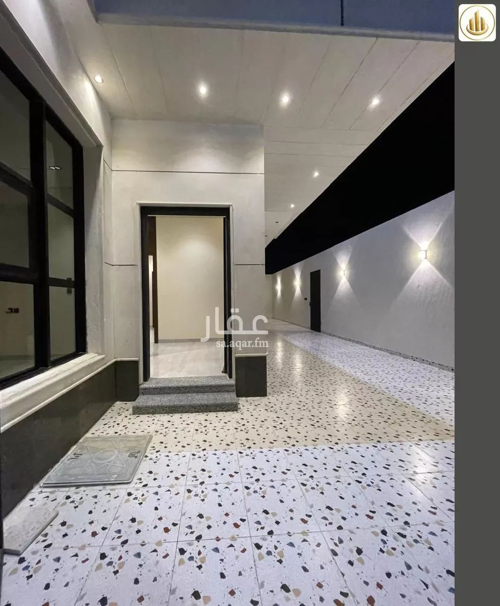 6 bedroom villa in Al Maizilah 4