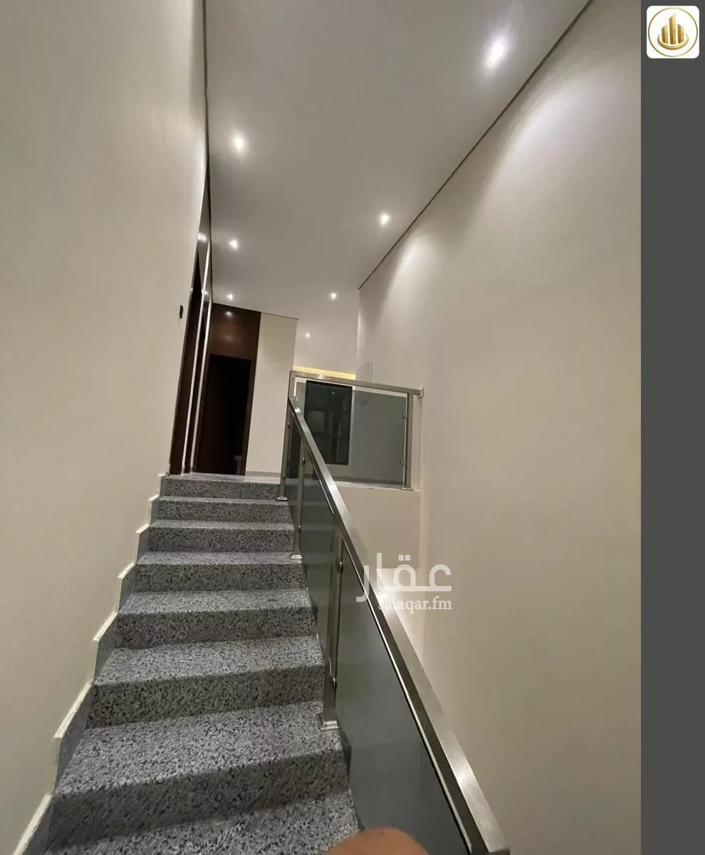 6 bedroom villa in Al Maizilah 10