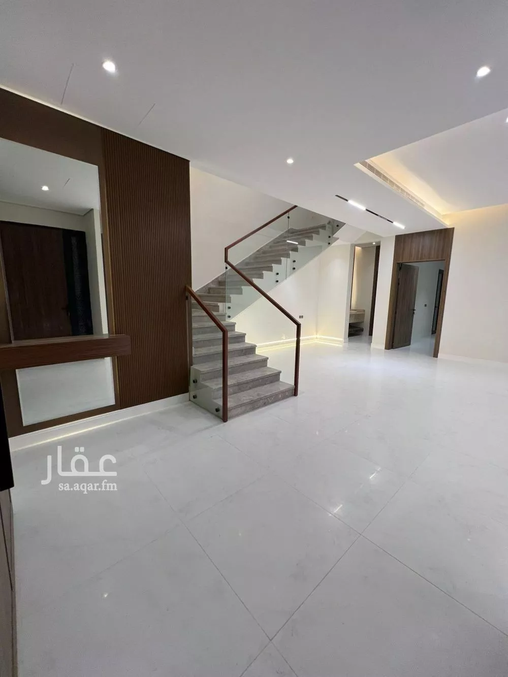 6 bedroom villa in Al Mahdiyyah 17