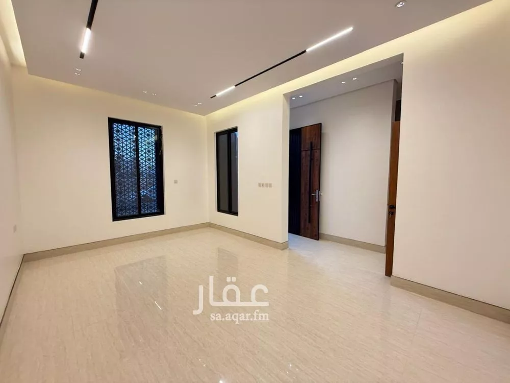 6 bedroom villa in Al Mahdiyyah 11