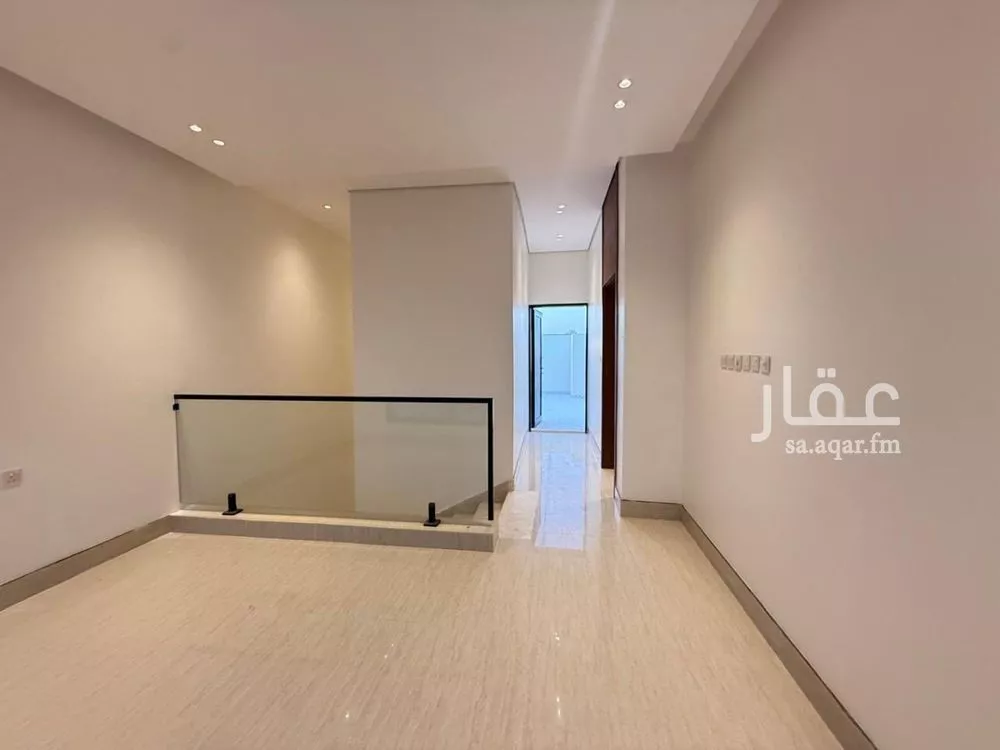 6 bedroom villa in Al Mahdiyyah 14