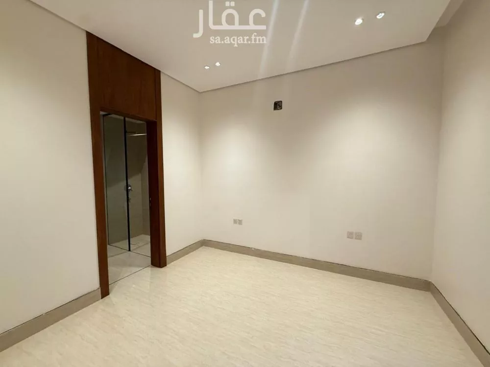 6 bedroom villa in Al Mahdiyyah 20