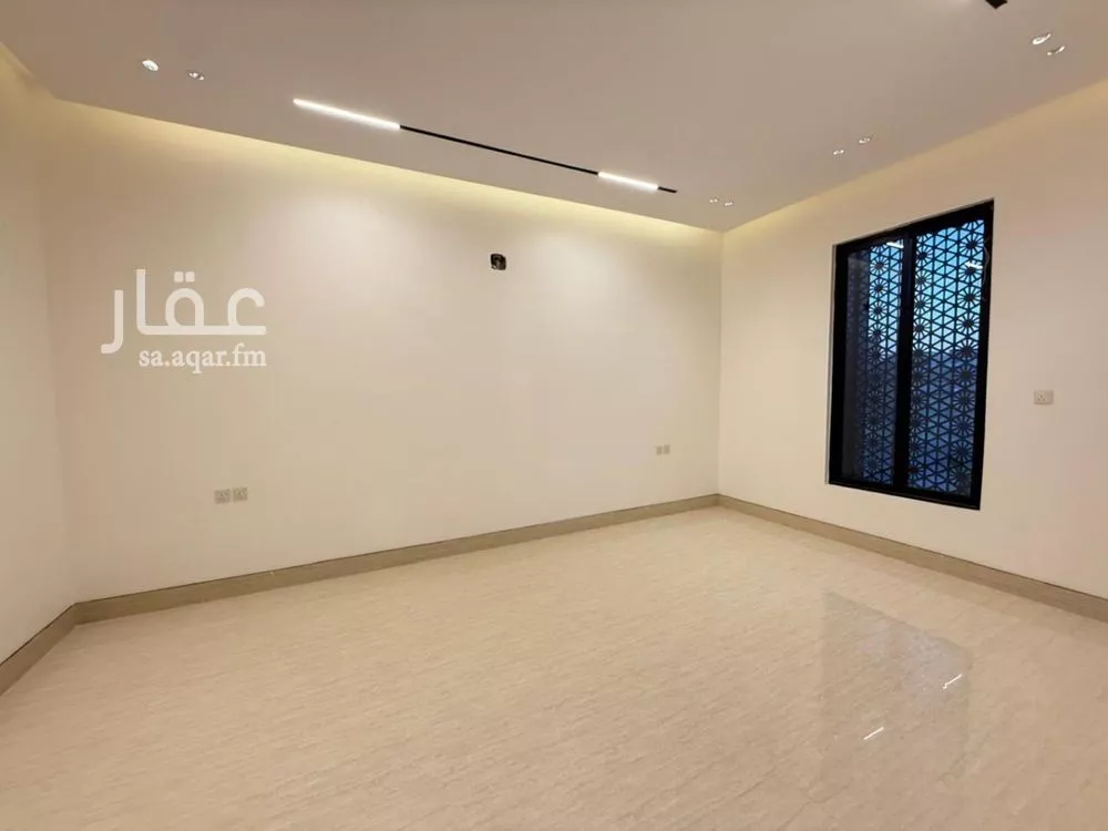 6 bedroom villa in Al Mahdiyyah 7