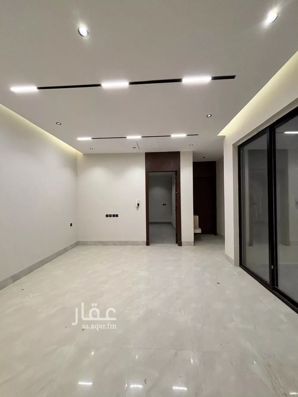 5 bedroom villa in Al Mahdiyyah 8