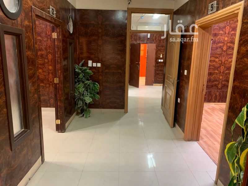 5 bedroom office in Al Nuzhah, Riyadh 3