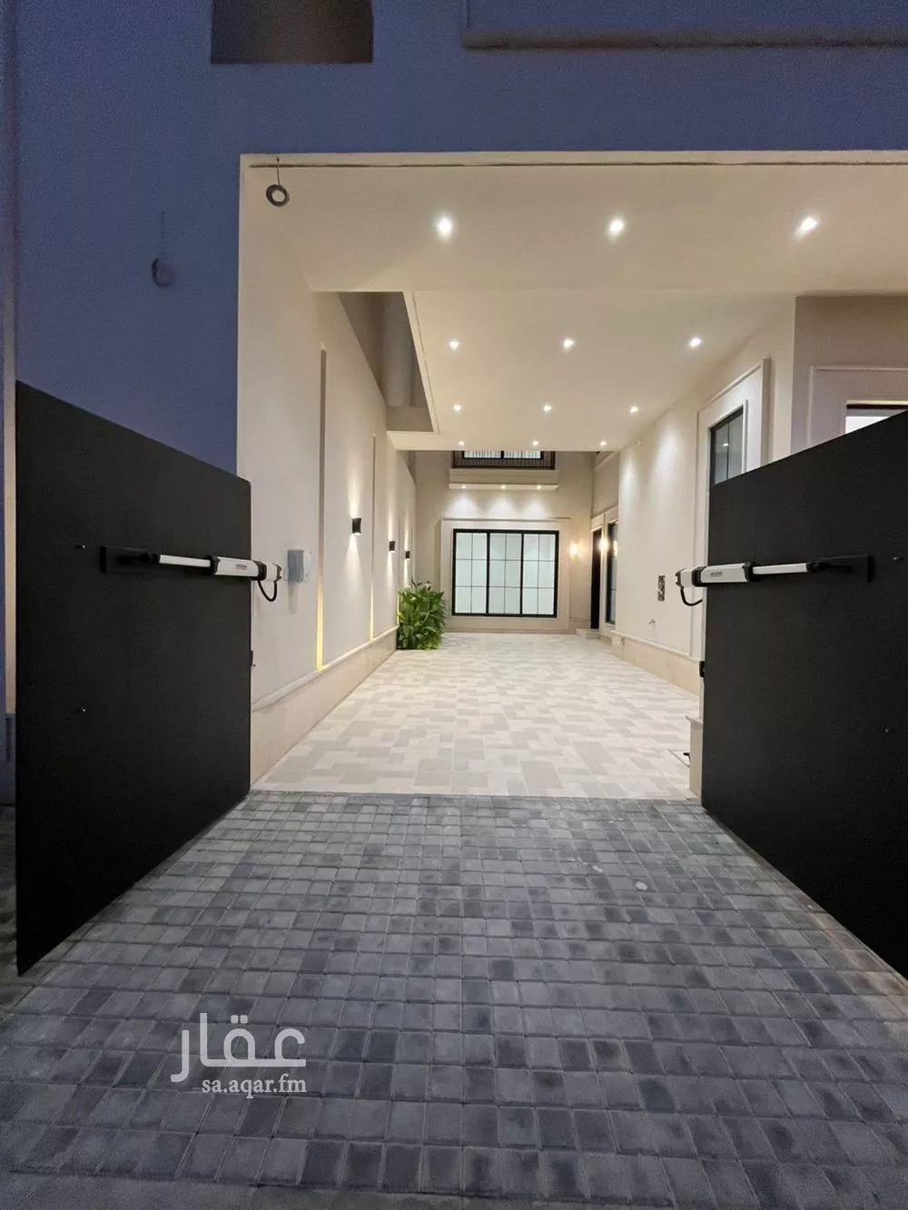 6 bedroom villa in Al Mahdiyyah 11