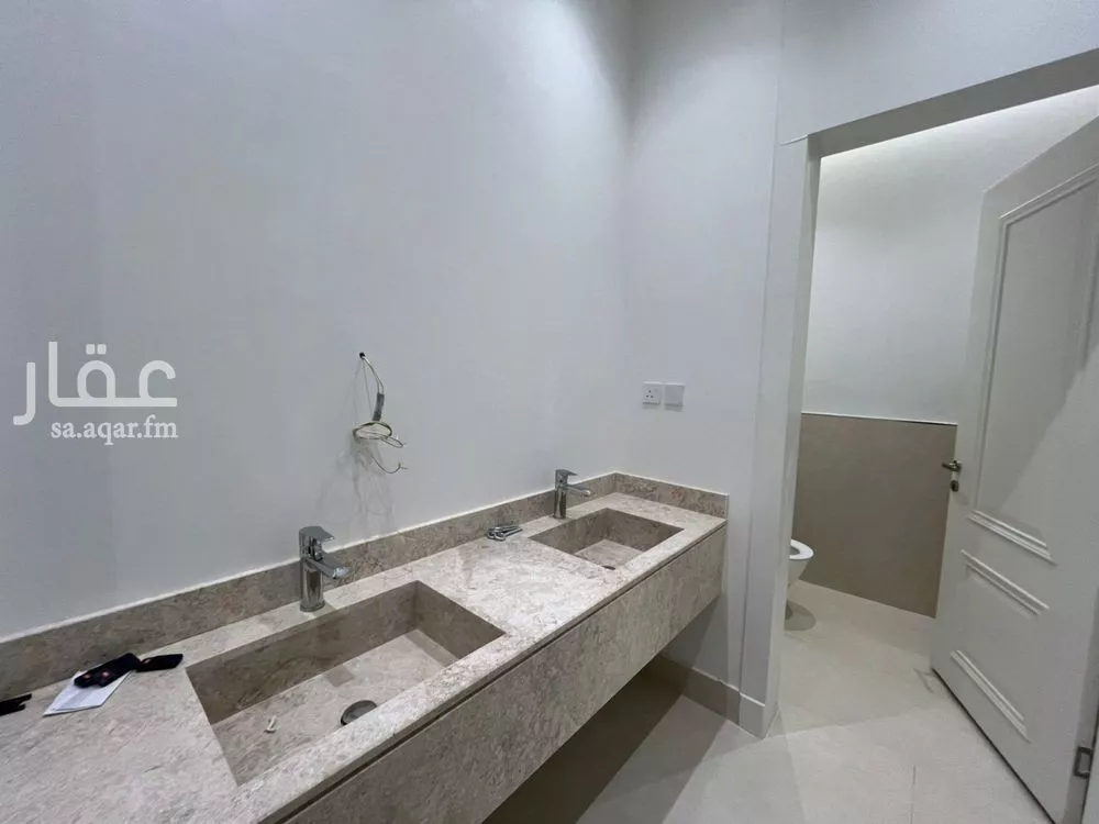 6 bedroom villa in Al Mahdiyyah 15