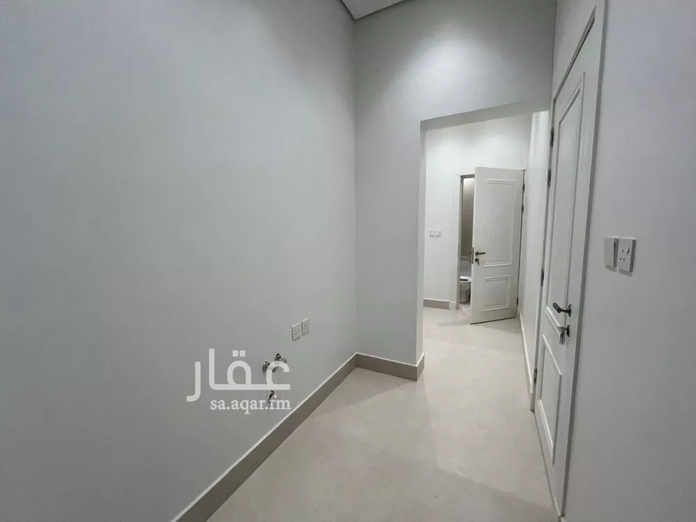6 bedroom villa in Al Mahdiyyah 24