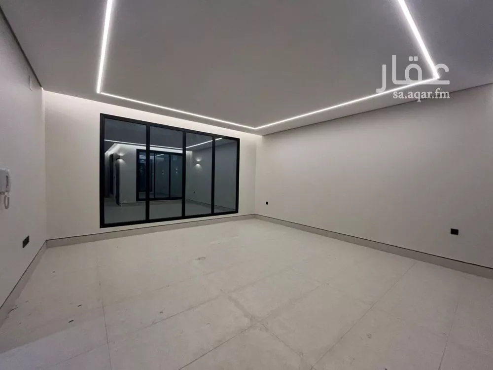 5 bedroom villa in Al Mahdiyyah 11