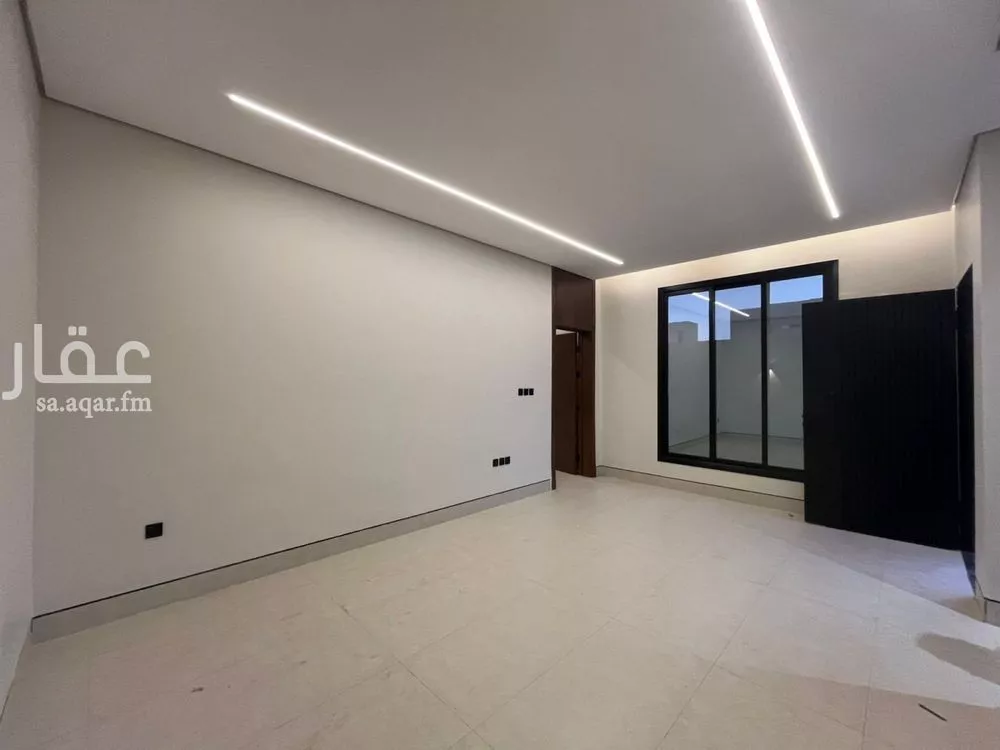 5 bedroom villa in Al Mahdiyyah 14