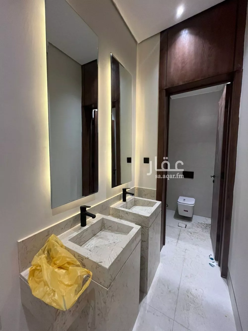5 bedroom villa in Al Mahdiyyah 16