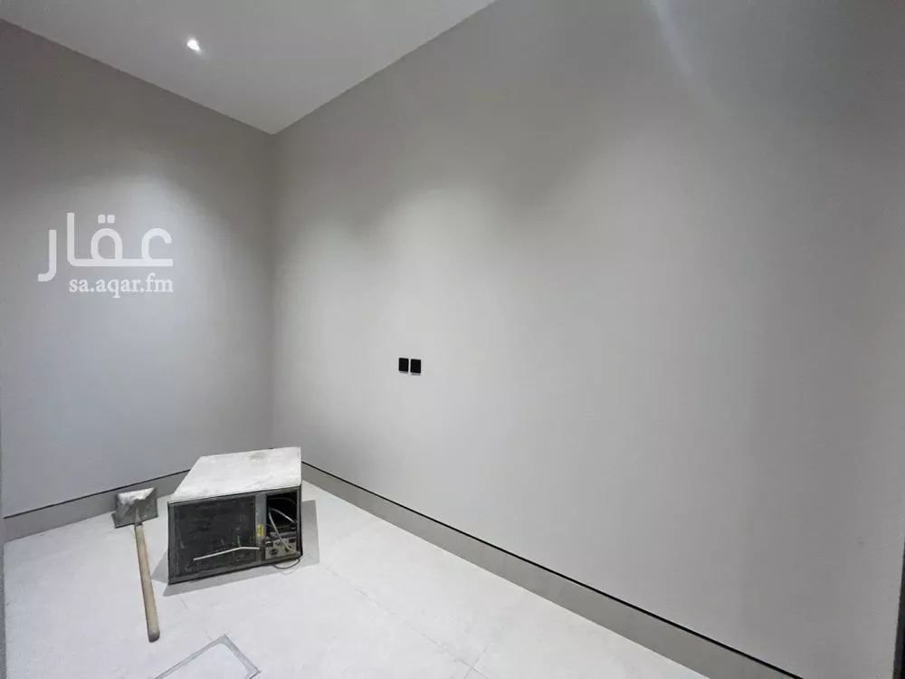 5 bedroom villa in Al Mahdiyyah 18