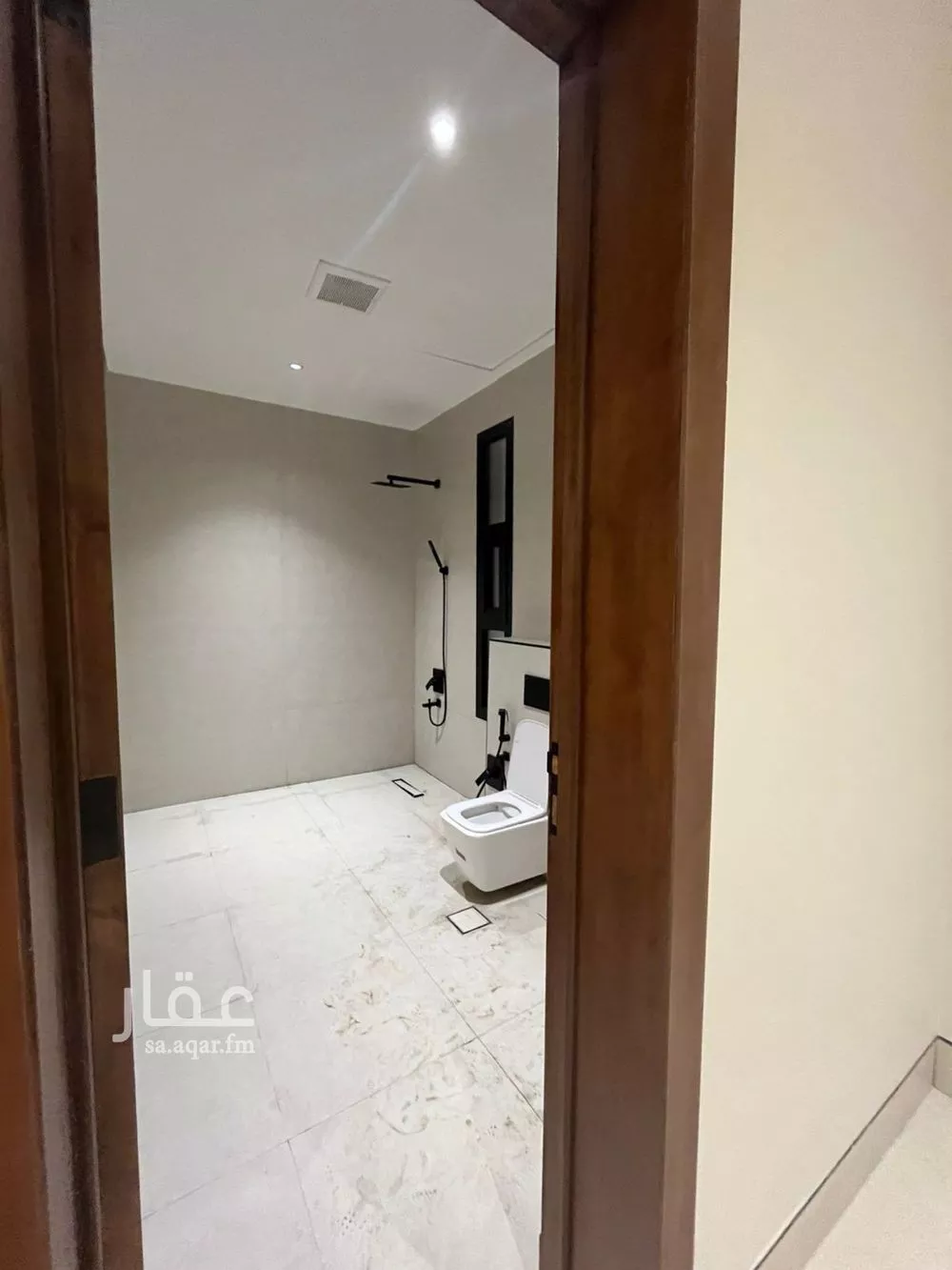5 bedroom villa in Al Mahdiyyah 24