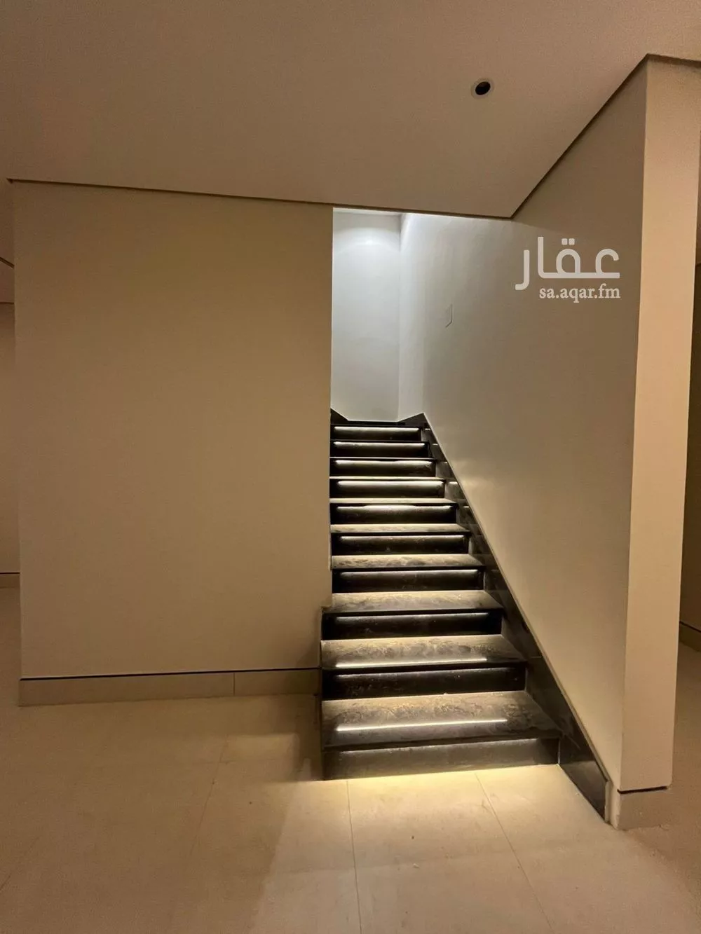 5 bedroom villa in Al Mahdiyyah 9