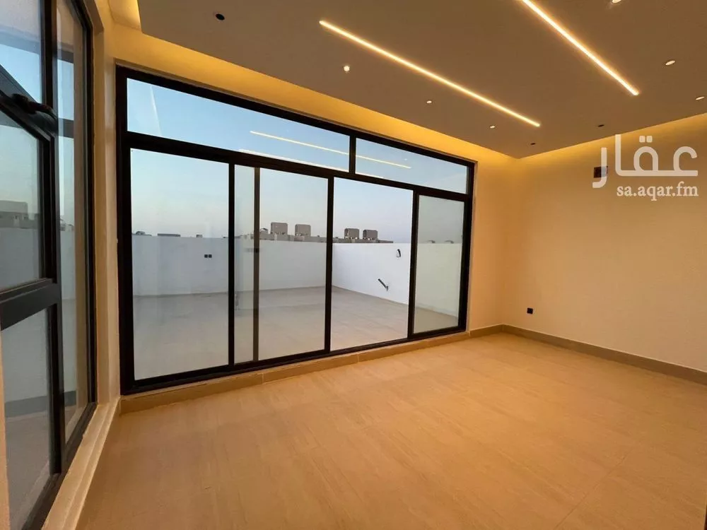 6 bedroom villa in Al Mahdiyyah 23