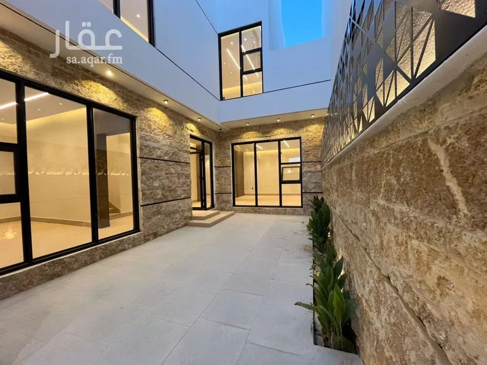 6 bedroom villa in Al Mahdiyyah 10
