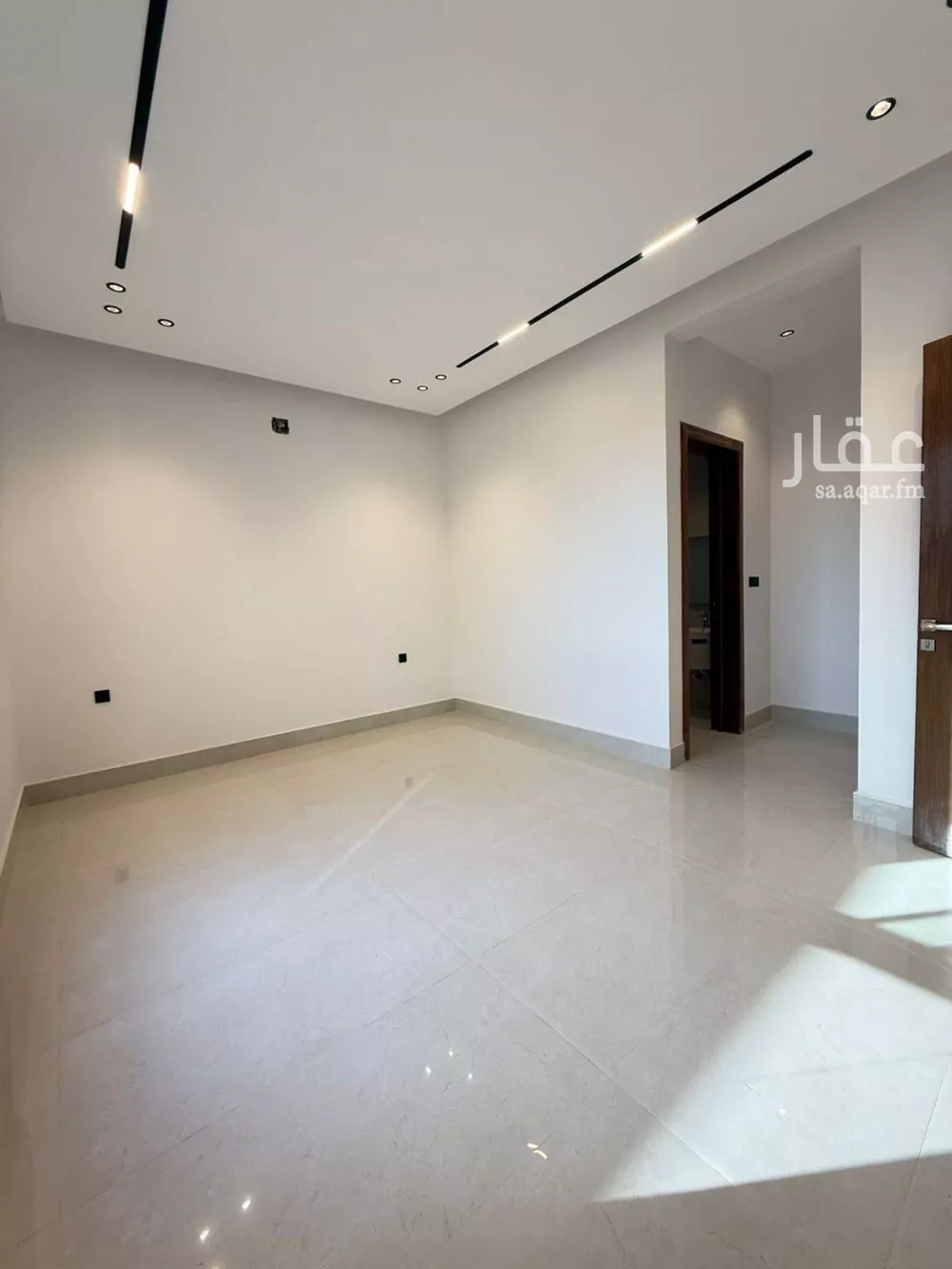 5 bedroom villa in Al Mahdiyyah 25
