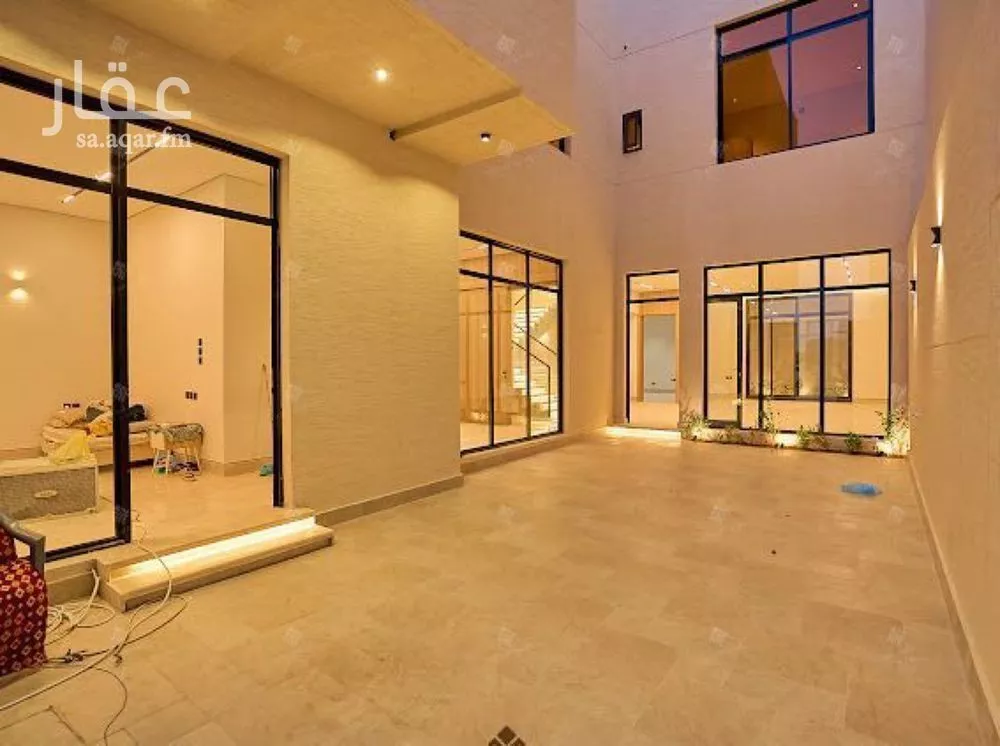 6 bedroom villa in Al Mahdiyyah 11