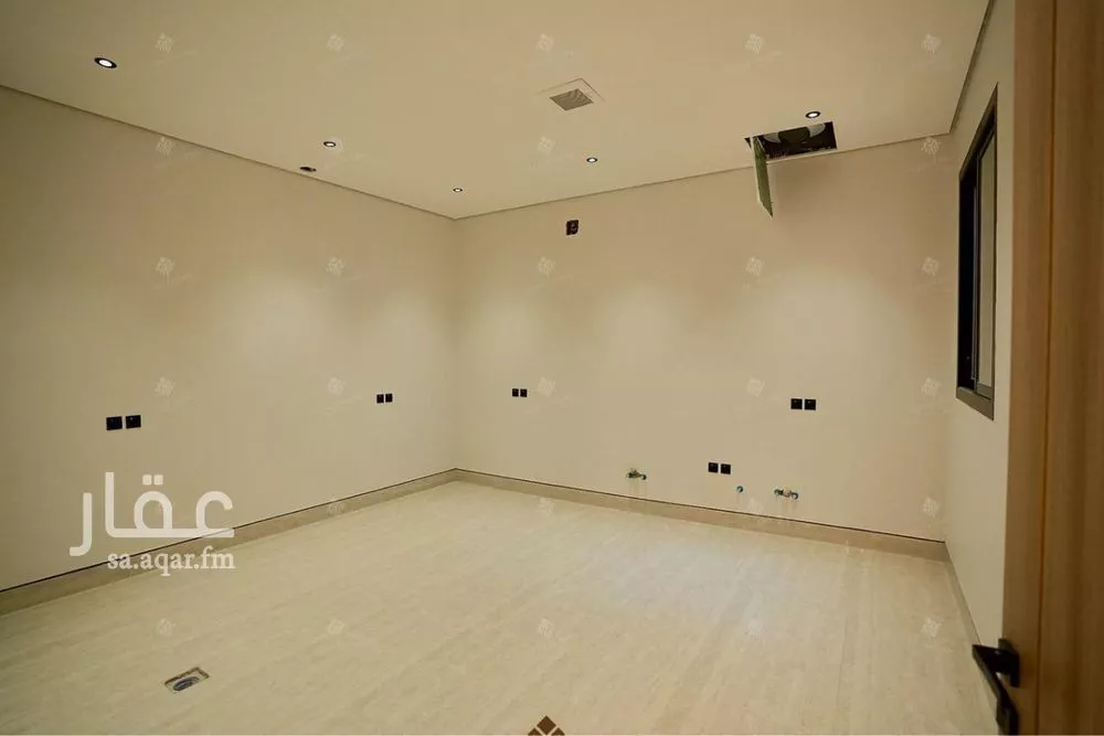 6 bedroom villa in Al Mahdiyyah 15