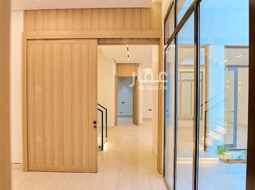 6 bedroom villa in Al Mahdiyyah 7