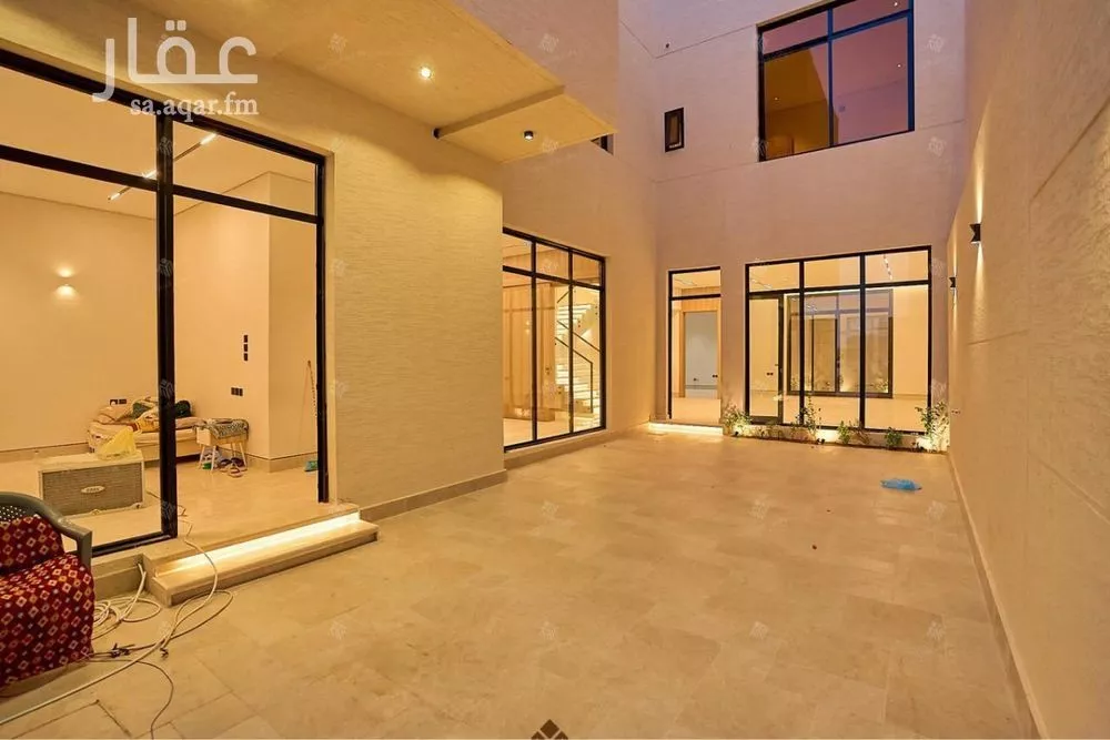 6 bedroom villa in Al Mahdiyyah 9