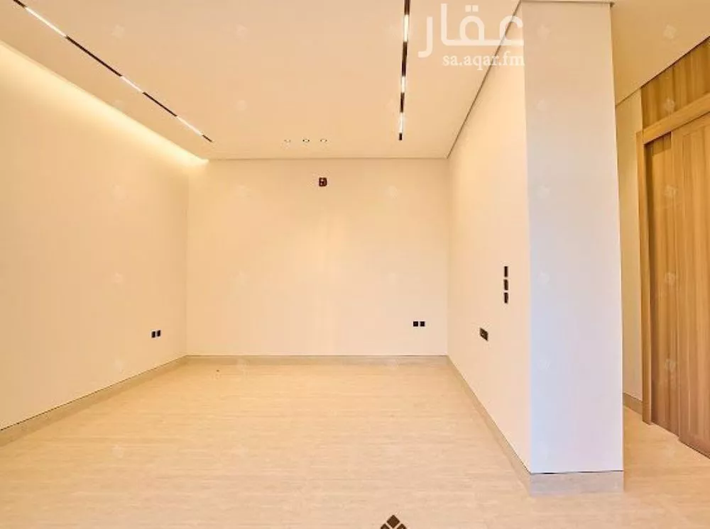 6 bedroom villa in Al Mahdiyyah 10