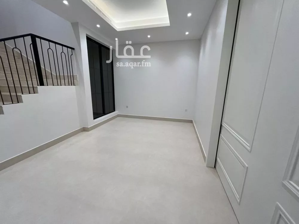 6 bedroom villa in Al Mahdiyyah 11