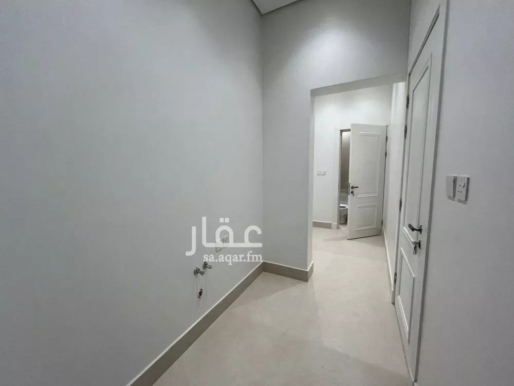 6 bedroom villa in Al Mahdiyyah 14