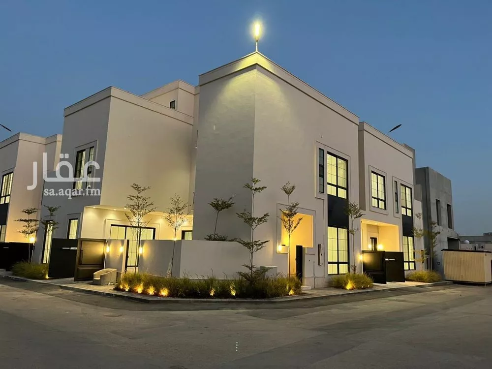 6 bedroom villa in Al Mahdiyyah 3