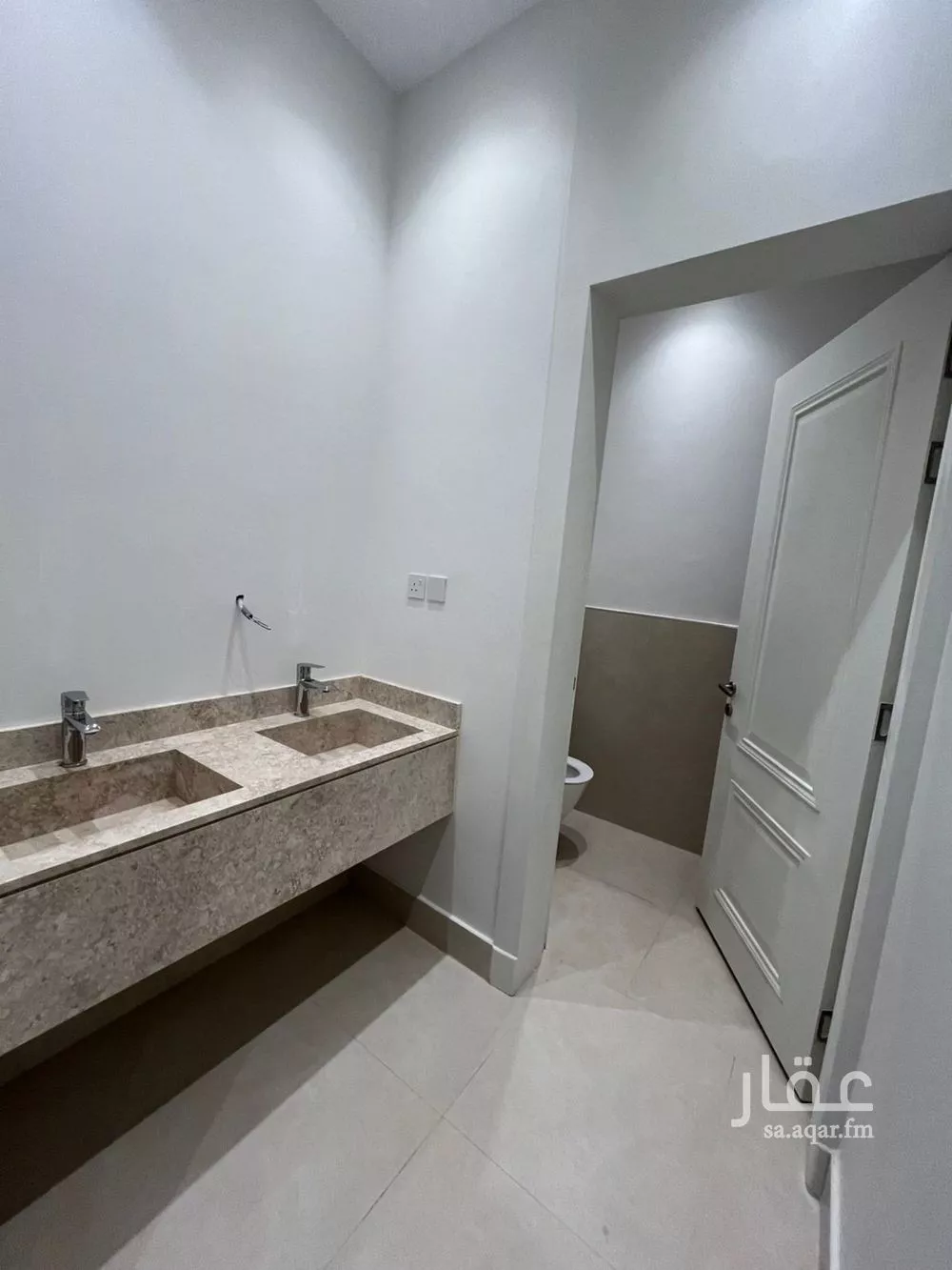 6 bedroom villa in Al Mahdiyyah 8