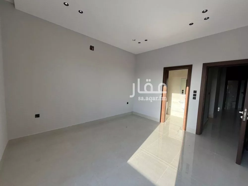 6 bedroom villa in Al Mahdiyyah 21