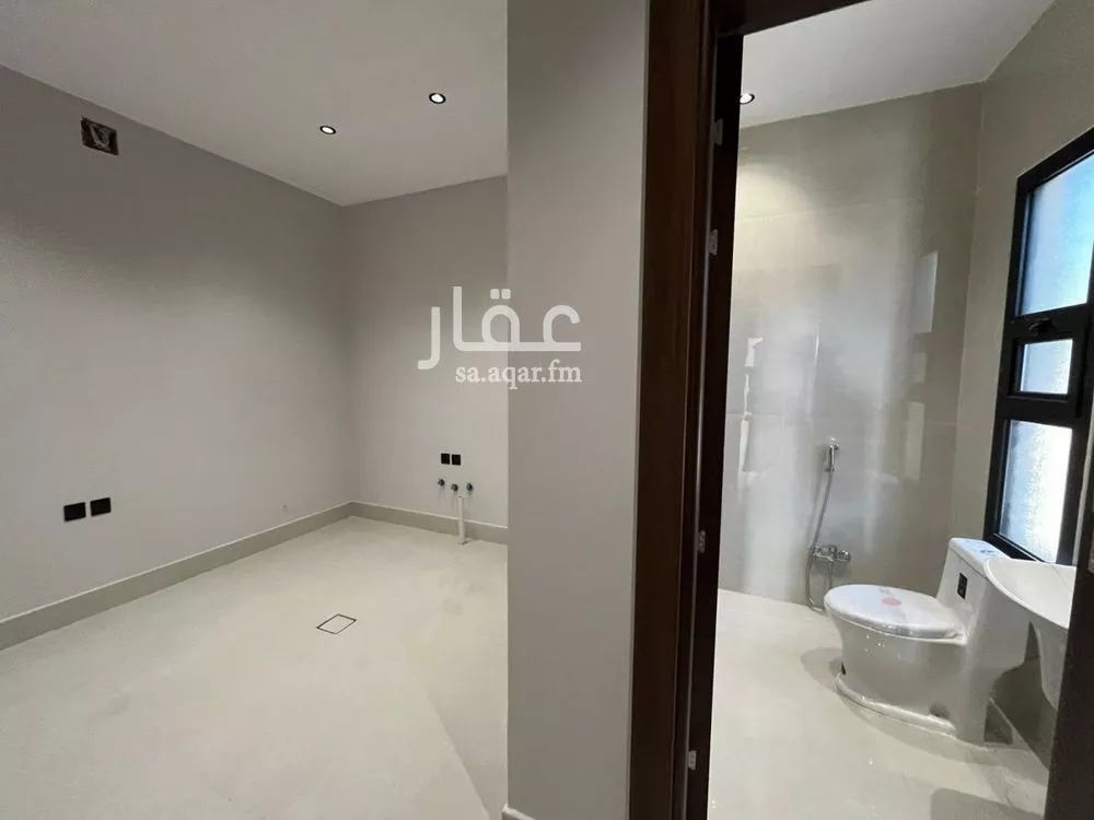 6 bedroom villa in Al Mahdiyyah 22