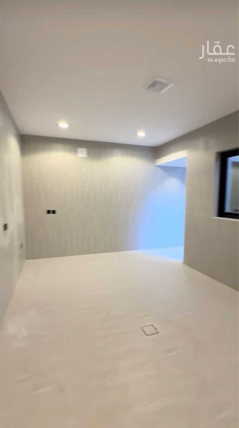 4 bedroom villa in Al Buhairah, Eastern Province 16