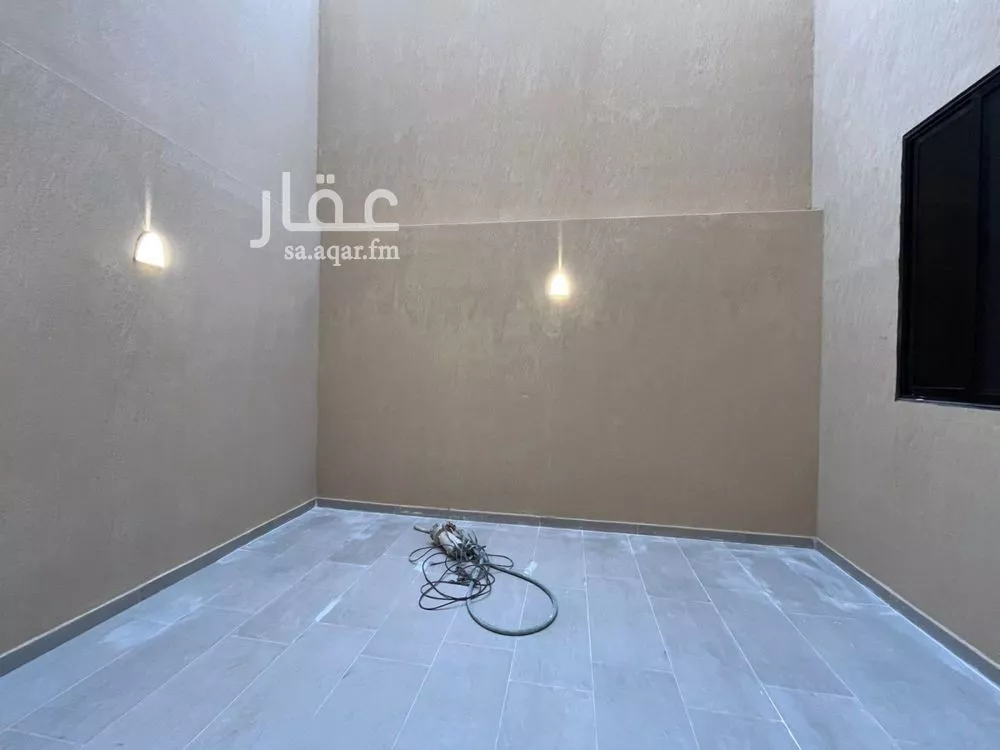 فيلا 6 غرف في المهدية 8