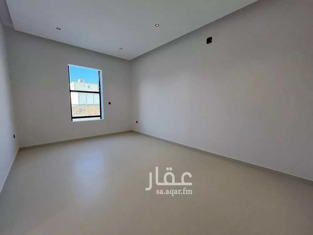 فيلا 5 غرف في المهدية 12