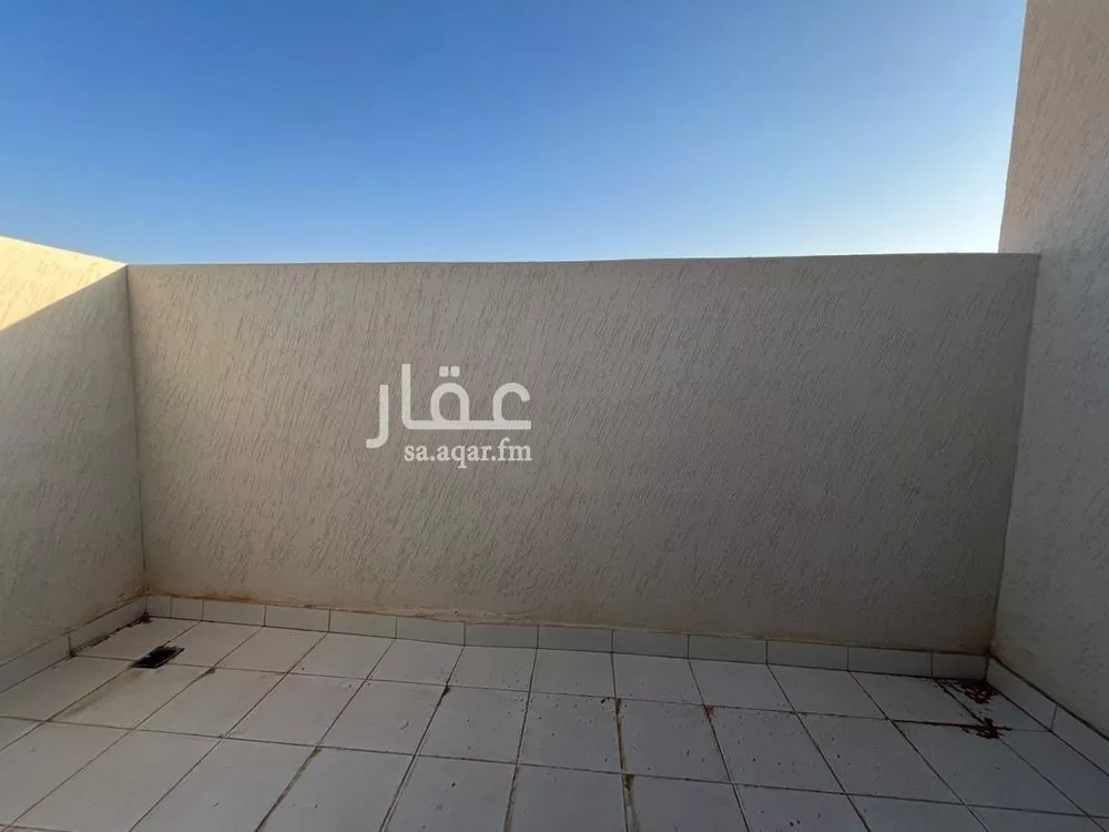 فيلا 5 غرف في المهدية 27