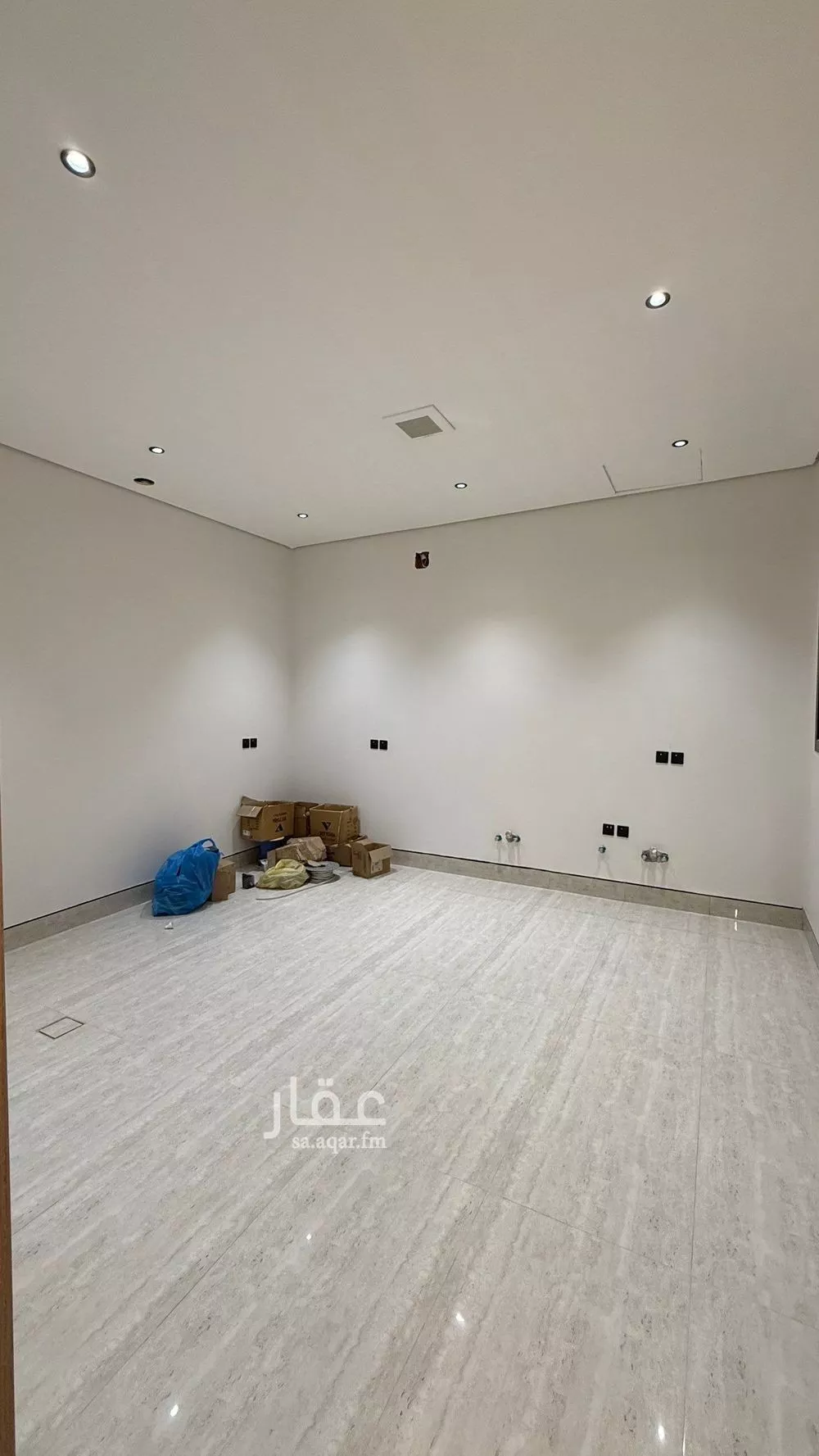 6 bedroom villa in Al Mahdiyyah 9