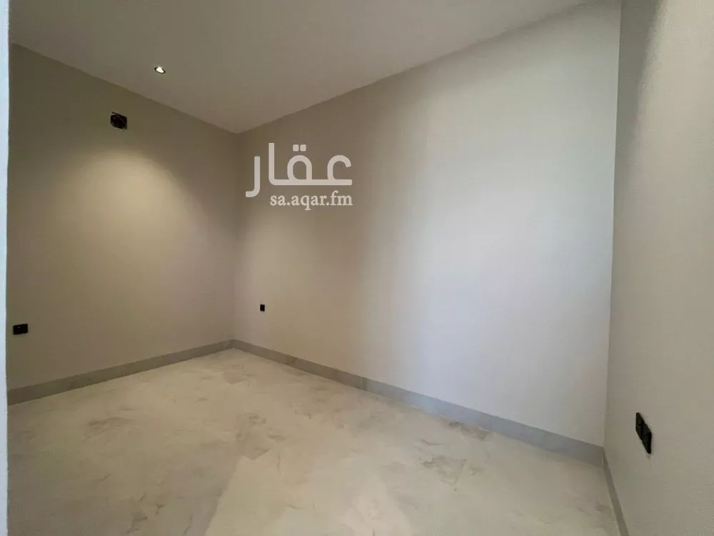 4 bedroom villa in Al Mahdiyyah 19