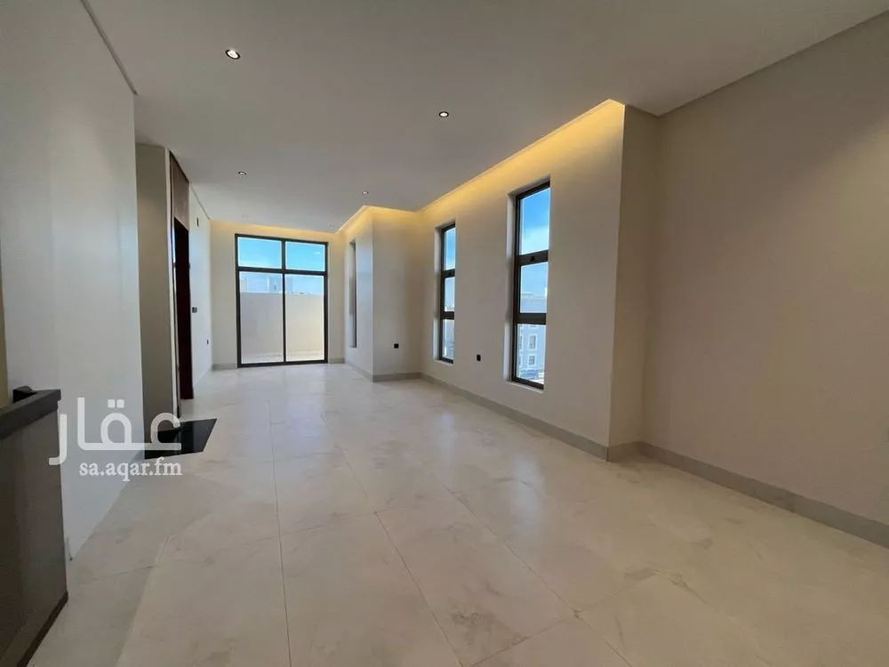 4 bedroom villa in Al Mahdiyyah 23
