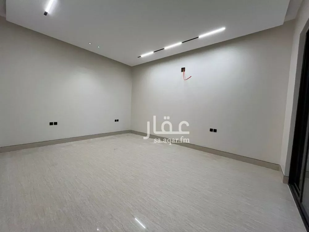 6 bedroom villa in Al Mahdiyyah 11