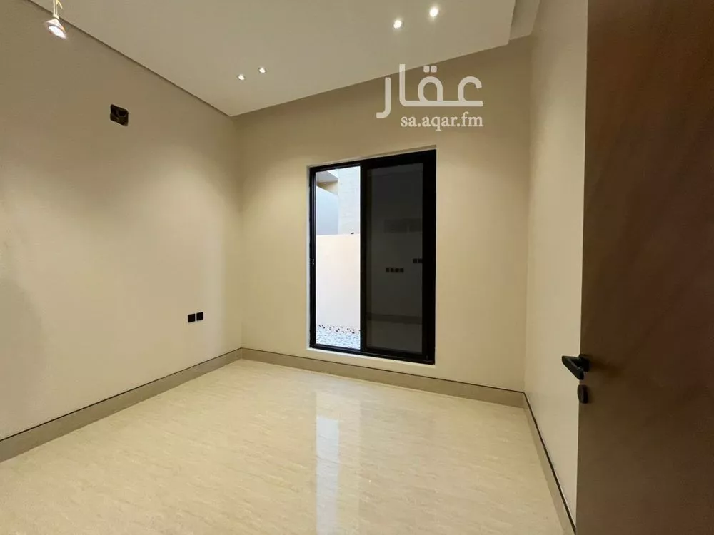 6 bedroom villa in Al Mahdiyyah 19