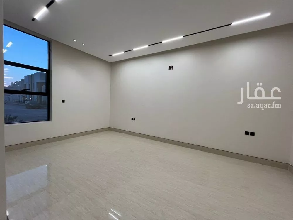6 bedroom villa in Al Mahdiyyah 9