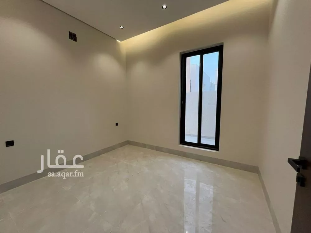3 bedroom villa in Al Mahdiyyah 24