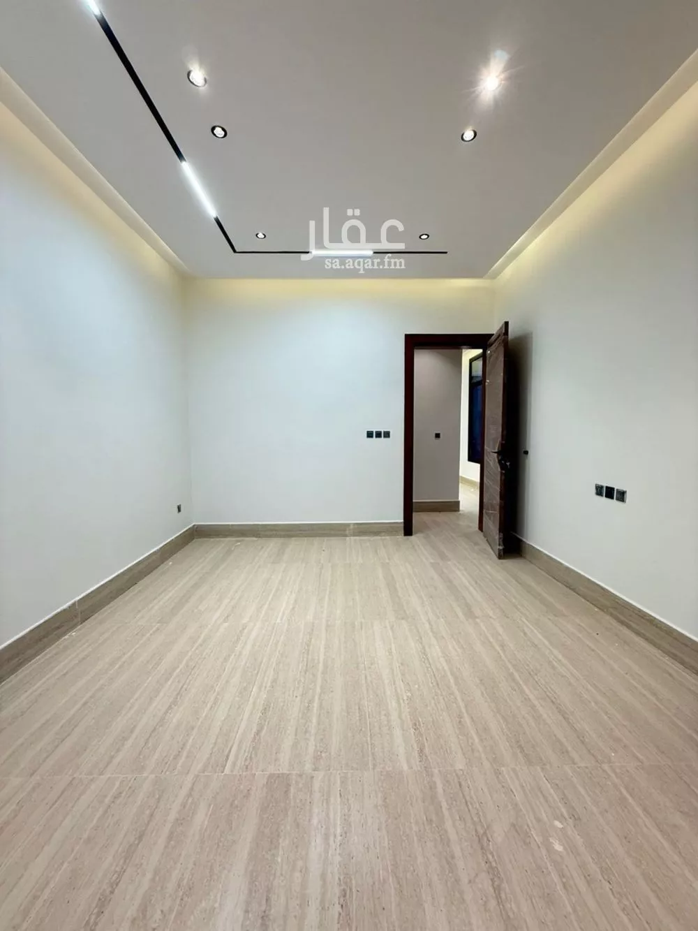 5 bedroom villa in Al Mahdiyyah 15