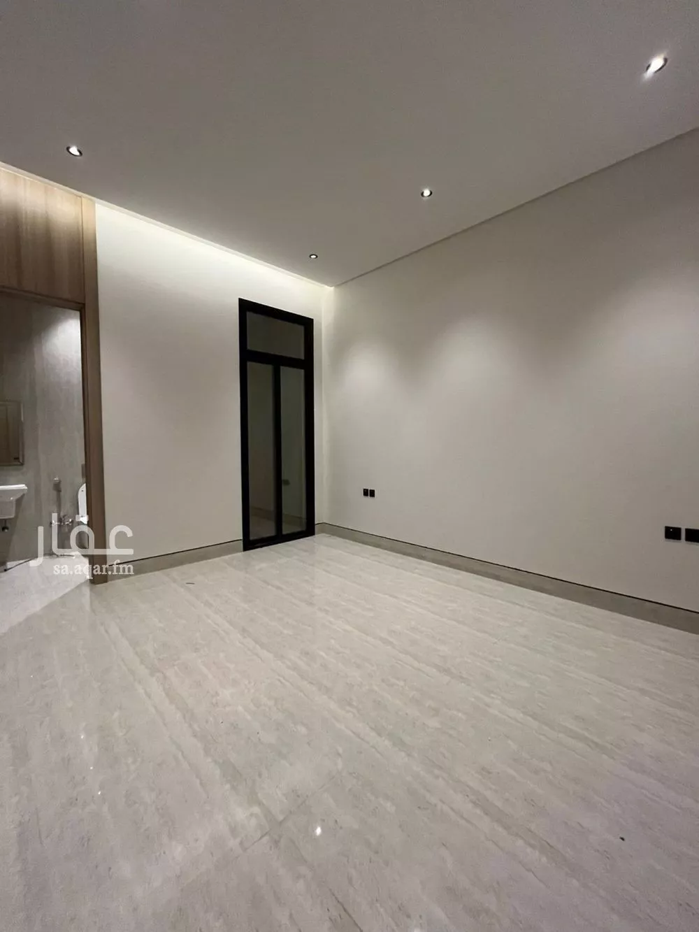 5 bedroom villa in Al Mahdiyyah 29