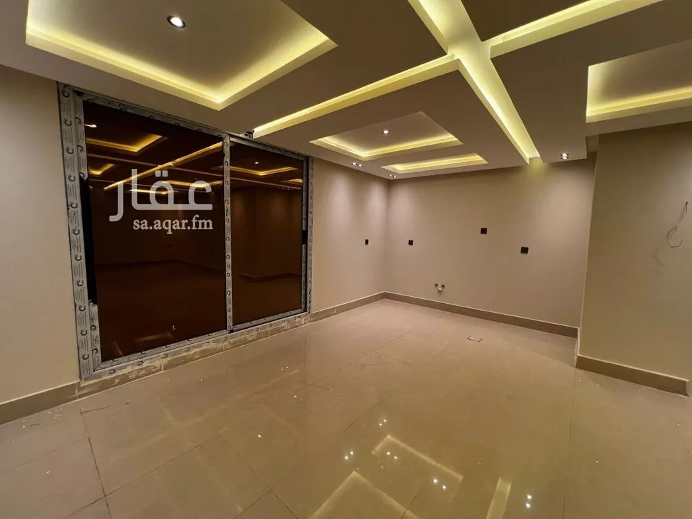 10 bedroom villa in Al Aqiq 2